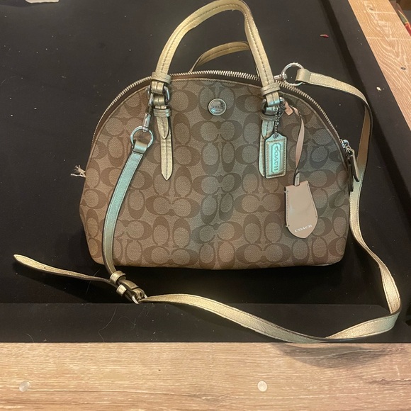 Coach Tan Gold Signature Crossbody Bag Purse - Picture 1 of 5